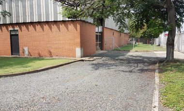 BODEGA VENTA 3975 M2