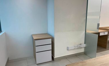Oficina AMOBLADA en venta en Altos del Poblado, Poblado