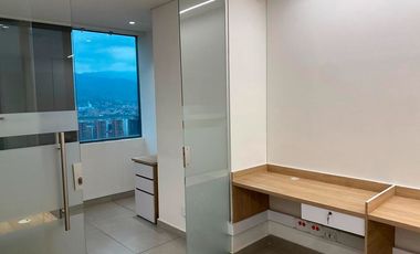 Oficina AMOBLADA en venta en Altos del Poblado, Poblado