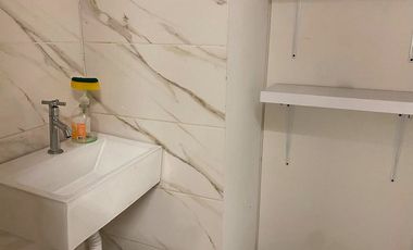 Oficina AMOBLADA en venta en Altos del Poblado, Poblado