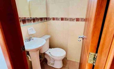 Casa Rentera con 2 departamentos en el norte de Quito sector Mastodontes precio de Oportunidad y excelente rentabilidad