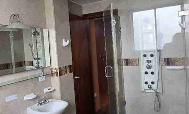 Casa Rentera con 2 departamentos en el norte de Quito sector Mastodontes precio de Oportunidad y excelente rentabilidad