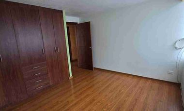 Casa Rentera con 2 departamentos en el norte de Quito sector Mastodontes precio de Oportunidad y excelente rentabilidad