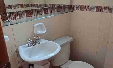 Casa Rentera con 2 departamentos en el norte de Quito sector Mastodontes precio de Oportunidad y excelente rentabilidad