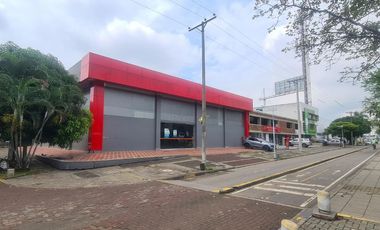 LOCAL COMERCIAL VENTA AREA 1023 M2 PRADOS DEL NORTE CALI VALLE DEL CAUCA