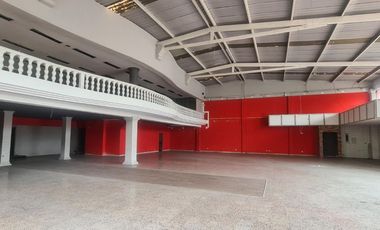 LOCAL COMERCIAL VENTA AREA 1023 M2 PRADOS DEL NORTE CALI VALLE DEL CAUCA
