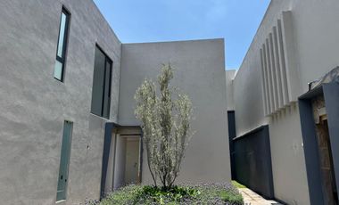 Casa  en Venta en condominio horizontal en la Col. Florida Condominio horizontal, Camelia DOS CERO SIETE