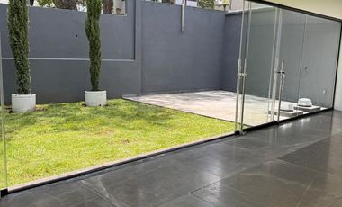 Casa  en Venta en condominio horizontal en la Col. Florida Condominio horizontal, Camelia DOS CERO SIETE