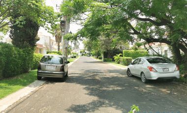 Terreno estratégico en Lomas de Cocoyoc, Calle Gorrión.
