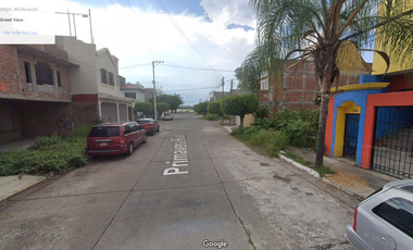 Sk09 Remate Bancario Propiedad En Primavera Real 386, San Joaquín, Zamora De Hidalgo