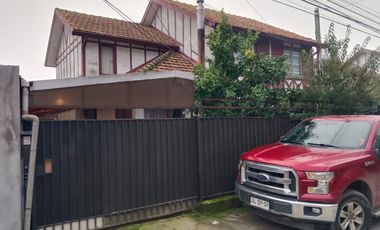 Oportunidad: Amplia casa 4 dormitorios en Los Lirios, Concepción