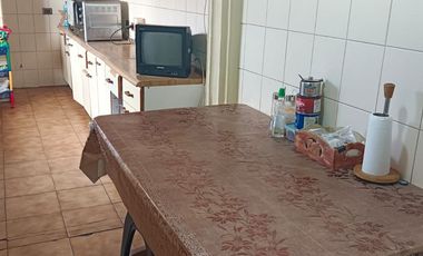 Oportunidad: Amplia casa 4 dormitorios en Los Lirios, Concepción