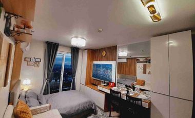 FULLY FURNISH SEA VIEW CONDO UNIT FOR RENT NEAR IN THE BEACH