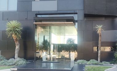 Exclusivo Depto Amueblado de 1 Recámara en Torre Cénit con Espectacular Vista al Campo Golf