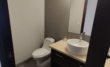 Exclusivo Depto Amueblado de 1 Recámara en Torre Cénit con Espectacular Vista al Campo Golf