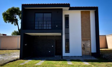CASA EN VENTA FINCA LAS MEMORIAS ATLIXCO