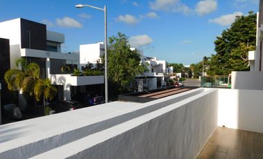 Casa en renta sin amueblar en aqua residencial, Cancún q. roo