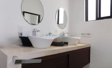 Casa en renta sin amueblar en aqua residencial, Cancún q. roo