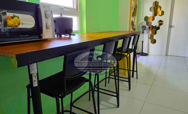 Spacious 2-Bedroom Condominium corner Unit