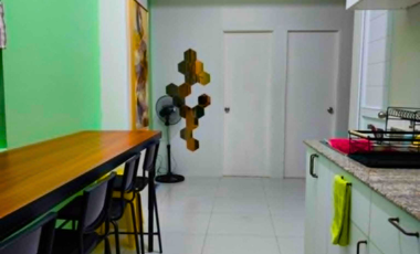 Spacious 2-Bedroom Condominium corner Unit