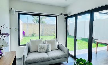 RENTA EN METEPEC, CASA NUEVA, MODERNA, EXCELENTE UBICACION