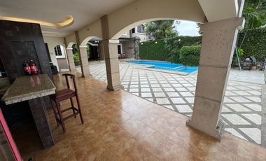 En venta casa de 5 dormitorios en Urb.Aquamarina en la vía Samborondón km 1.