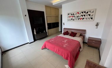 En venta casa de 5 dormitorios en Urb.Aquamarina en la vía Samborondón km 1.