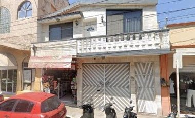 Casa en Venta en Colonia Centro Iguala Guerrero CLJ.