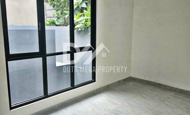 Dijual cepat rumah baru di Nusaloka BSD Tangerang