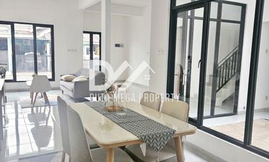 Dijual cepat rumah baru di Nusaloka BSD Tangerang
