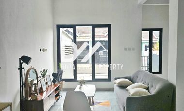 Dijual cepat rumah baru di Nusaloka BSD Tangerang