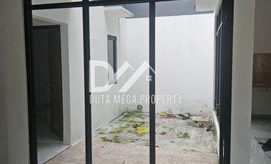Dijual cepat rumah baru di Nusaloka BSD Tangerang
