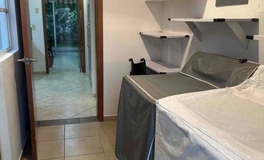 SE RENTA CASA EN VISTAS DEL TULE 1 DE UN PISO