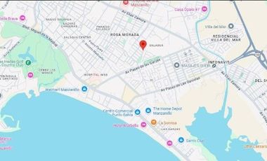 Casa en Venta en Fraccionamiento Almendros, Manzanillo Colima CLJ.