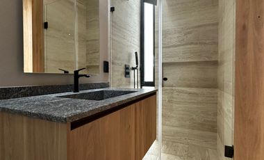 Estrena casa con acabados premium en Altozano