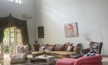 FOR RENT RUMAH SIAP HUNI COCOK UNTUK HUNIAN DAN KANTOR DI BANGKA - KEMANG JAKARTA SELATAN