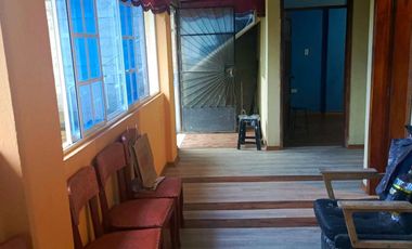 Lloa - Casa con Terreno en Venta