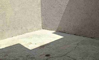 VENTA DE CASA PARA REMODELAR COL VICENTE LOMBARDO