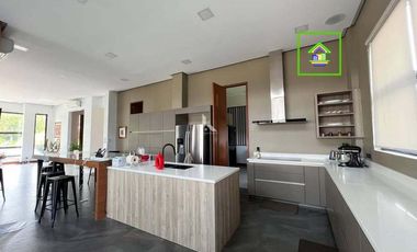 House for Sale in Antipolo with Pool – Premium Property