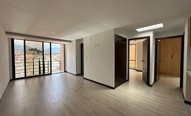 Departamento en venta en el quinto piso con tres dormitorios, sector Av. Don Bosco