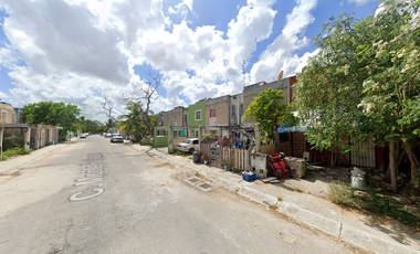 CASA EN CALLE MONTE FUJIYAMA, CALAKMUL, CANCÚN, QUINTANA ROO, MÉXICO ¡NO CRÉDITOS!