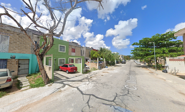 CASA EN CALLE MONTE FUJIYAMA, CALAKMUL, CANCÚN, QUINTANA ROO, MÉXICO ¡NO CRÉDITOS!