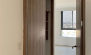 SE RENTA EXCELENTE PENTHOUSE EN FIRENZE TERRANOVA $23,000