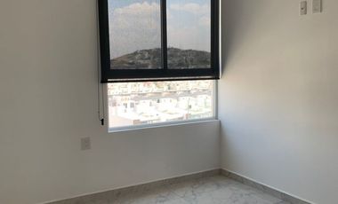 SE RENTA EXCELENTE PENTHOUSE EN FIRENZE TERRANOVA $23,000