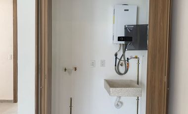 SE RENTA EXCELENTE PENTHOUSE EN FIRENZE TERRANOVA $23,000