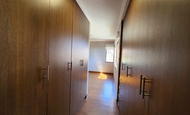 En venta: casa ideal para familias, cerca del Colegio Santana y Racar Shopping