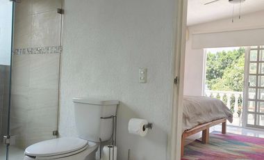 Casa en venta en Temixco Morelos, en Fraccionamiento Las Brisas