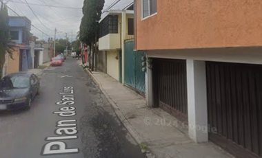 🏠💥 ¡GRAN OPORTUNIDAD DE REMATE BANCARIO EN XOCHIMILCO, CDMX! 💥🏠