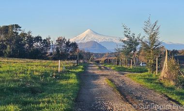 ¡Oferta de Lanzamiento! Dos Parcelas Exclusivas de 5.000 m² con Vista al Lago y Volcán – A 2 km de Panguipulli