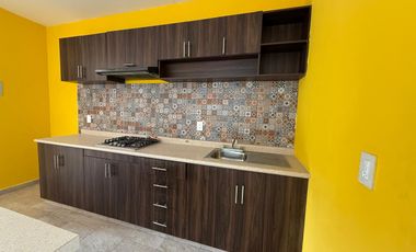 VENTA DE CASA EN JARDINES DE TLAYACAPAN